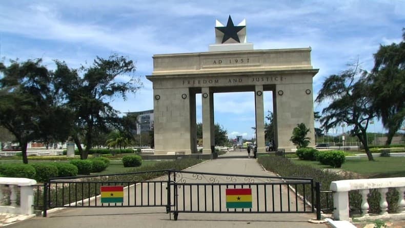 Flights to Ghana Hero