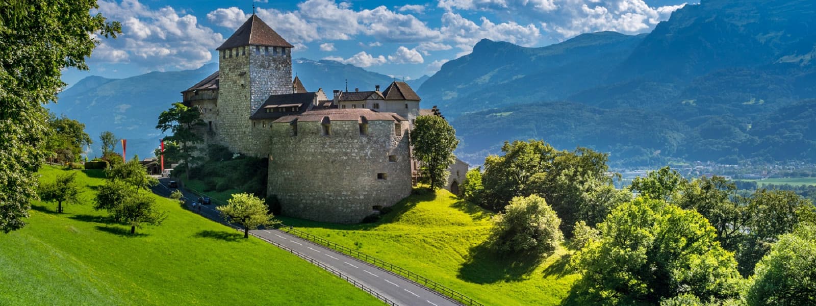 Romantic Liechtenstein Alpine Honeymoon Escape – photo 1