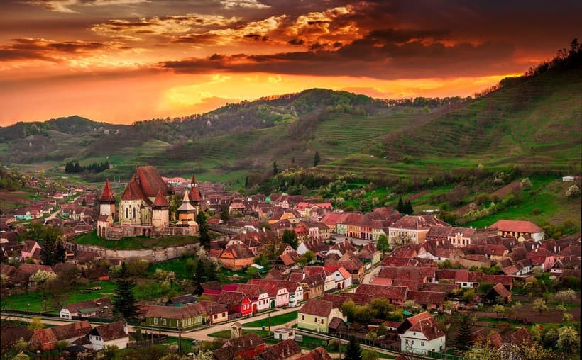 Romantic Romania Transylvanian Castles & Imperial Romance Honeymoon – photo 1