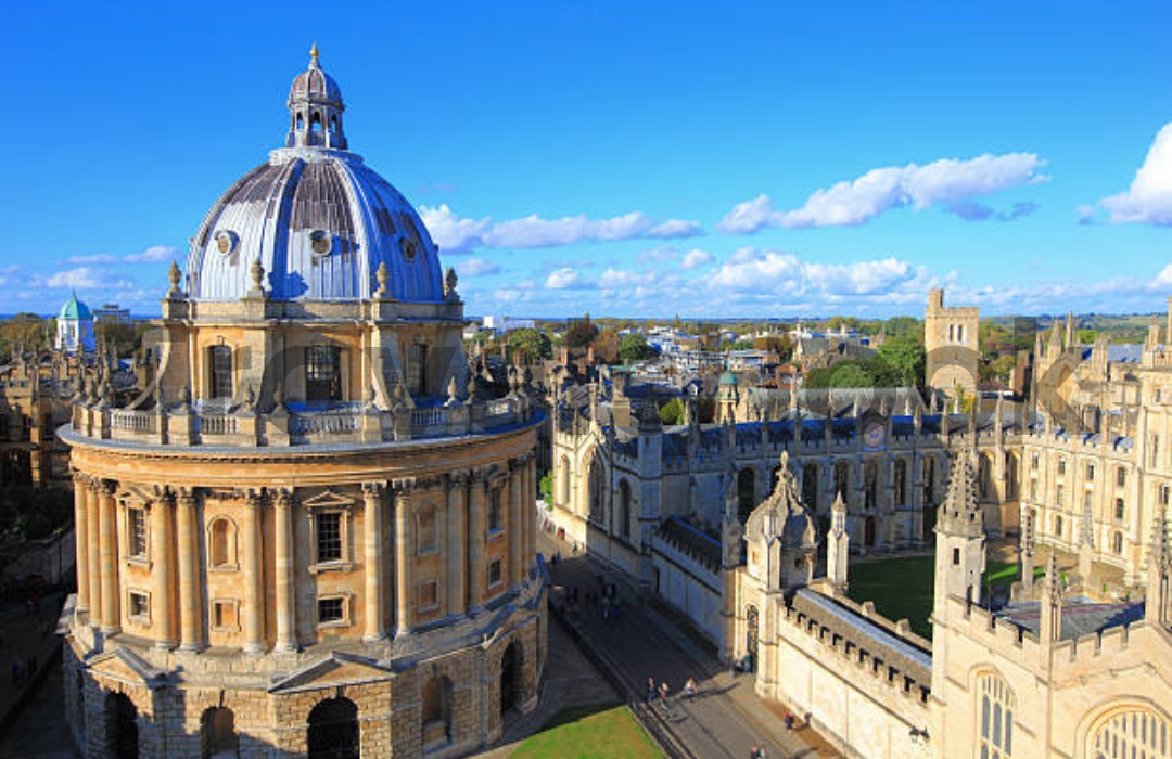 Oxford Umrah Packages